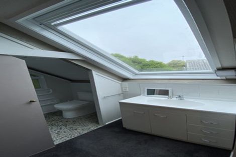 Photo of property in 2/555 East Coast Road, Browns Bay, Auckland, 0630