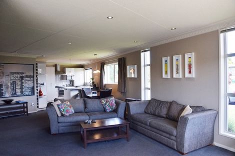 Photo of property in 49 Edinburgh Crescent, Waikiwi, Invercargill, 9810