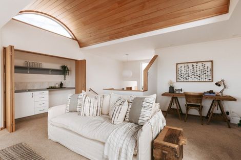 Photo of property in 233c Oceanbeach Road, Mount Maunganui, 3116