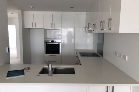 Photo of property in Apollo Apartments, 201/46 Rosedale Road, Rosedale, Auckland, 0632