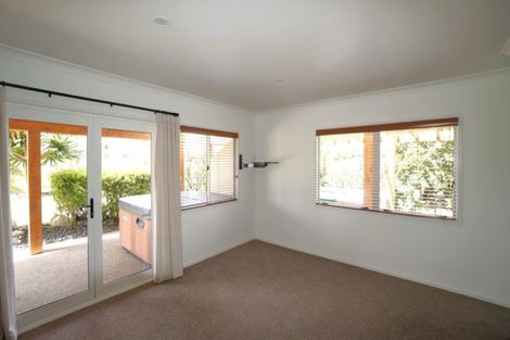 Photo of property in 93 Uretiti Road, Waipu, 0582