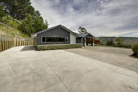 Photo of property in 41 Raratu Road, Kahuranaki, Havelock North, 4295