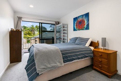 Photo of property in 1/547 East Coast Road, Browns Bay, Auckland, 0630