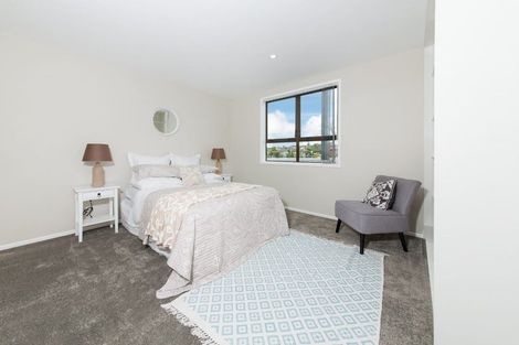 Photo of property in 68 Friesian Drive, Mangere, Auckland, 2022