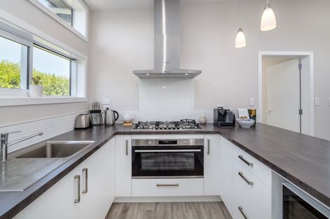 Photo of property in 18 Tuscan Lane, Martinborough, 5711