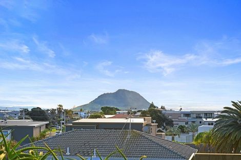 Photo of property in 43a Oceanbeach Road, Mount Maunganui, 3116