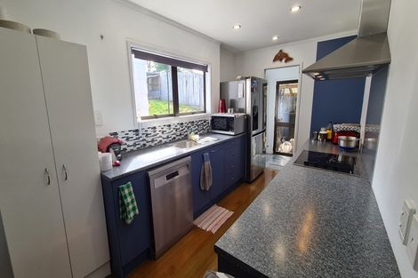 Photo of property in 18 Commins Road, Onerahi, Whangarei, 0110