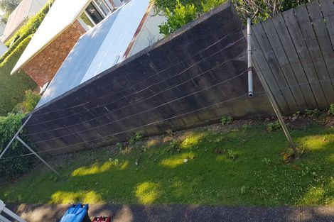 Photo of property in 2/7 Huapai Street, Onehunga, Auckland, 1061