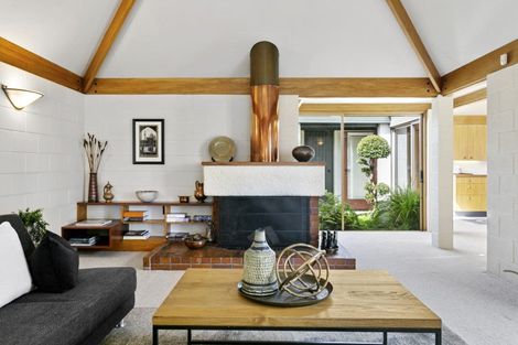 Photo of property in 1 Harvey Street, Waipahihi, Taupo, 3330