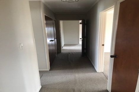 Photo of property in 7 Devonshire Road, Unsworth Heights, Auckland, 0632