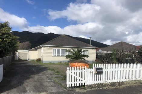 Photo of property in 32 Haig Street, Waterloo, Lower Hutt, 5011
