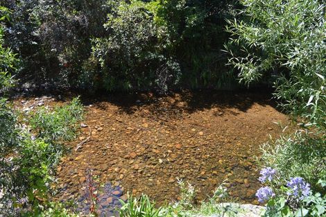 Photo of property in 381 Kapanga Road, Coromandel, 3506