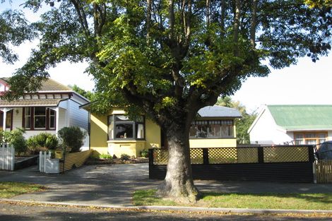 Photo of property in 18 Memorial Avenue, Parkside, Timaru, 7910