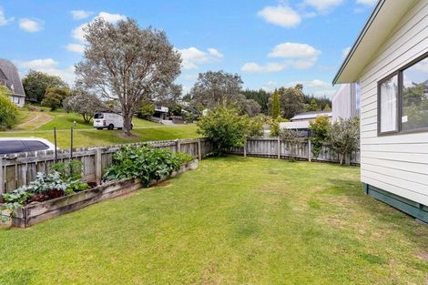 Photo of property in 121 Onemana Drive, Onemana, Whangamata, 3691
