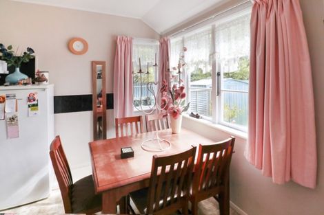 Photo of property in 40 Cole Street, Dannevirke, 4930