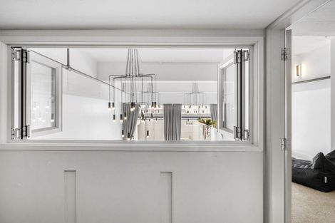 Photo of property in Stadium Garden Flats, 117/107 Thorndon Quay, Pipitea, Wellington, 6011