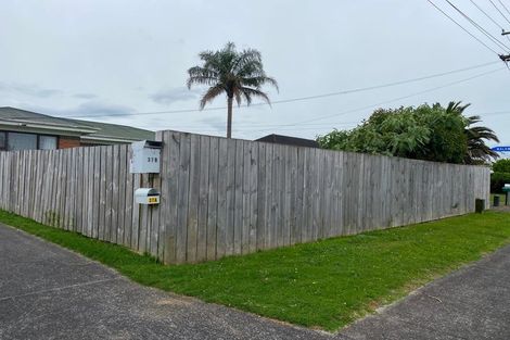 Photo of property in 37a Alma Crescent, Papakura, 2110