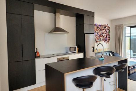 Photo of property in 2/52 May Street, Hamilton East, Hamilton, 3216