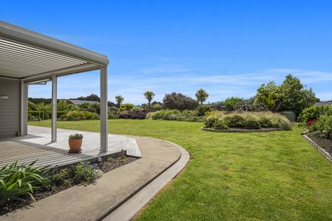 Photo of property in 4 Cornerstone Place, Te Kamo, Kamo, 0185