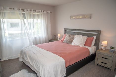 Photo of property in 14 Protea Drive, Cable Bay, 0420