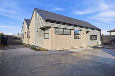 Photo of property in 2 Evatt Street, Bryndwr, Christchurch, 8053