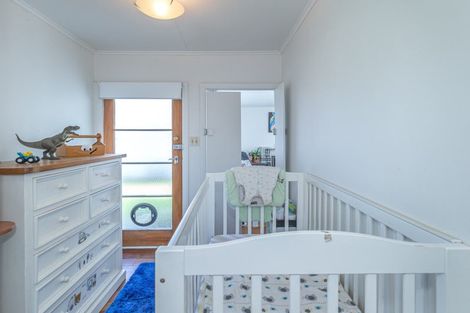 Photo of property in 5 Norfolk Street, Levin, 5510