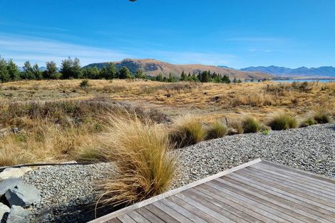 Photo of property in 22 Mistake Drive, Lake Tekapo, 7999