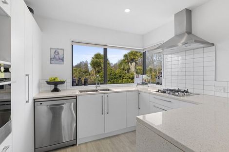 Photo of property in 10 Torbeg Lane, Broomfield, Christchurch, 8042