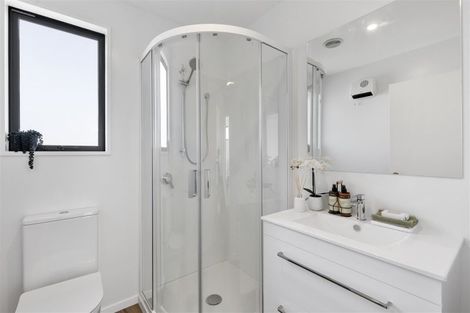 Photo of property in 86c Olliviers Road, Phillipstown, Christchurch, 8011