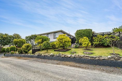 Photo of property in 16 Tomkins Street, Green Island, Dunedin, 9018
