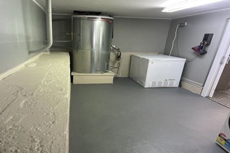 Photo of property in 1/48 Matipo Road, Mairangi Bay, Auckland, 0630