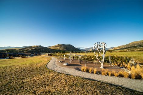 Photo of property in 9 Ward Street, Jacks Point, Queenstown, 9371