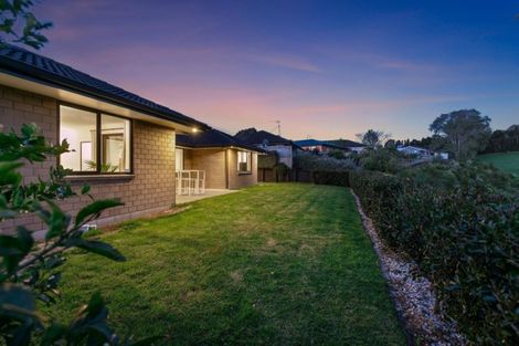 Photo of property in 92 Falcon Drive, Welcome Bay, Tauranga, 3112