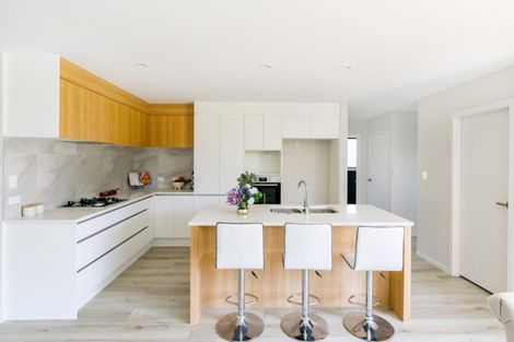 Photo of property in 11 Zadar Street, Kumeu, 0810