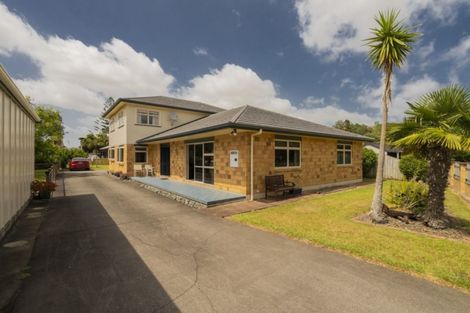Photo of property in 2 Parkland Place, Whitianga, 3510