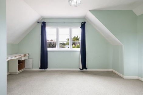 Photo of property in 128 River Road, Hamilton East, Hamilton, 3216
