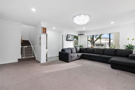 Photo of property in 36 Kenderdine Road, Papatoetoe, Auckland, 2025