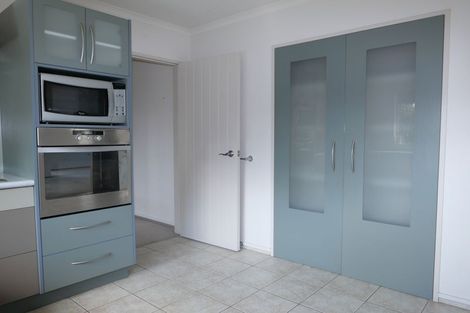 Photo of property in 9 Cabernet Close, Paraparaumu, 5032