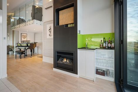 Photo of property in 21 Whareora Terrace, Cashmere, Christchurch, 8022