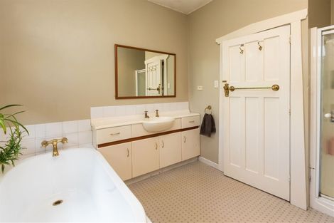 Photo of property in 61 Hawthorne Street, Strowan, Christchurch, 8052