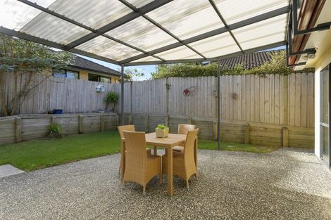 Photo of property in 7 Berkshire Terrace, Massey, Auckland, 0614
