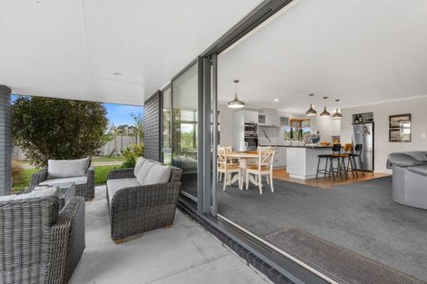 Photo of property in 32 Mill Grove, Clareville, Carterton, 5713
