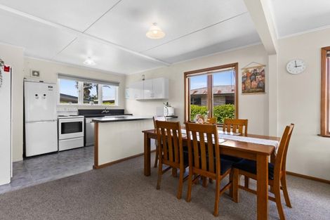 Photo of property in 6 Kauri Street, Taradale, Napier, 4112