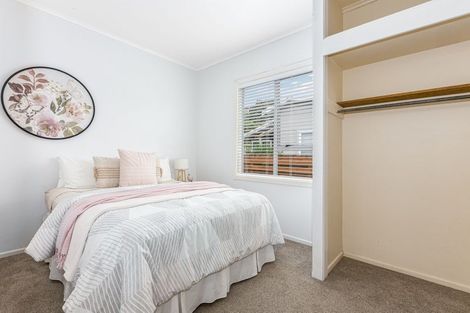 Photo of property in 27 Paremata Crescent, Paremata, Porirua, 5024
