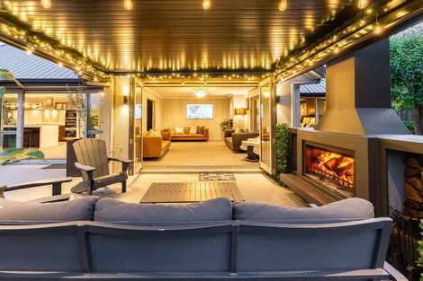 Photo of property in 5 Orchard Grove, East Taieri, Mosgiel, 9024