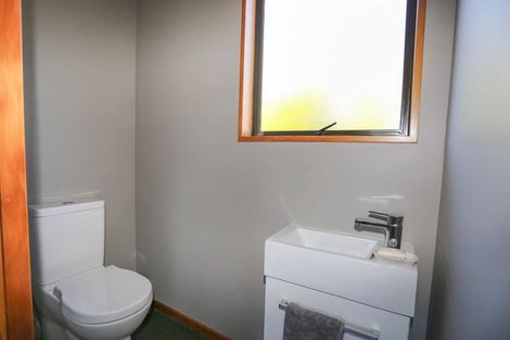 Photo of property in 8a Konini Street, Riccarton, Christchurch, 8041