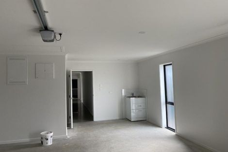 Photo of property in 36 Taurangawaka Road, One Tree Point, 0118