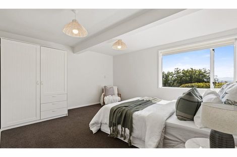 Photo of property in 118 Dyers Pass Road, Cashmere, Christchurch, 8022