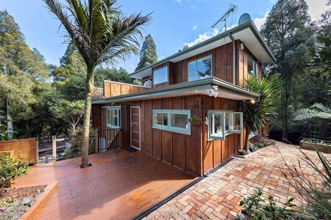 Photo of property in 89 Wood Bay Road, Titirangi, Auckland, 0604