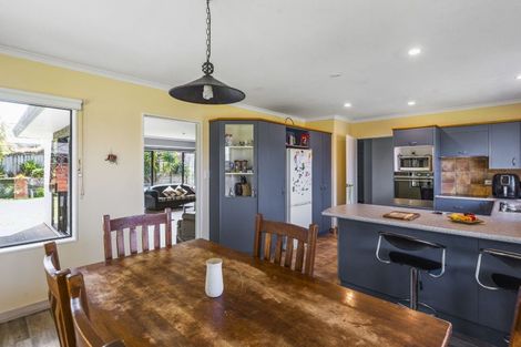 Photo of property in 47 Lorna Irene Drive, Raumati South, Paraparaumu, 5032